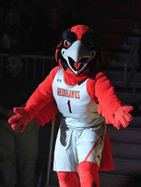 February 2019: Southeast Missouri State University - Rowdy the Redhawk ...