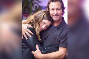 Eddie Vedder's Daughter Olivia Vedder - An Emerging Singer ...