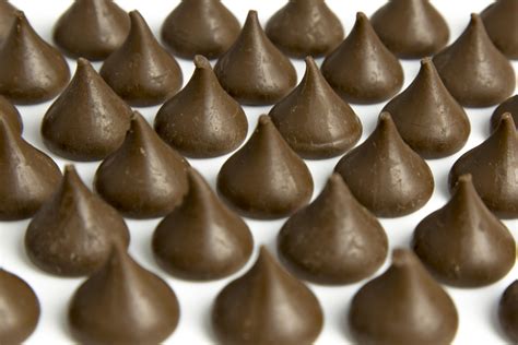 20 Hershey's Kisses Flavors Ranked - Parade