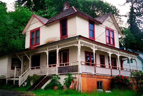 Famed 'Goonies' House for Sale in Coastal Astoria | The Daily Chronicle