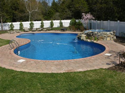 10 Different Stunning Pool Shapes And Designs