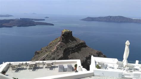 Why Stay in the Magnificent Santorini Caldera - Mindful Travel Experiences