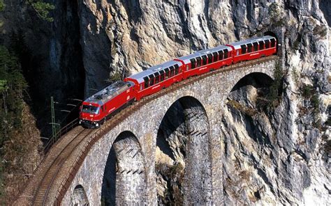 The Bernina Express, poschiavo, Switzerland - Top Attractions, Things ...