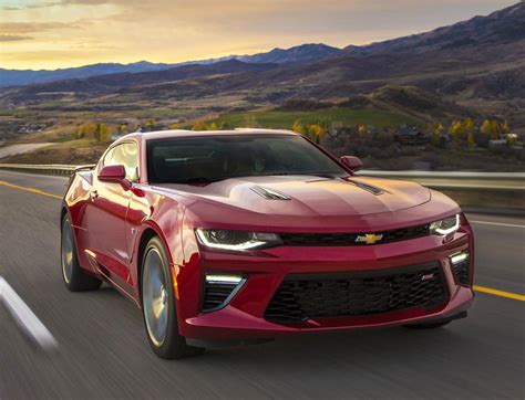 Freshly redesigned Chevrolet Camaro now gives off sports-car sensations ...