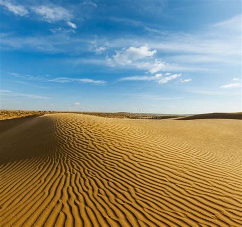 Dunes of Thar Desert, Rajasthan, India Stock Photo - Image of daylight ...