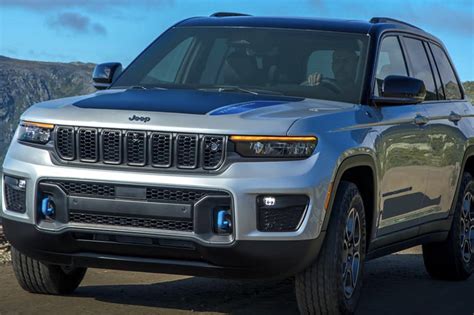 There Is A New Jeep Grand Cherokee Poised To Rival All Others, Here's Why