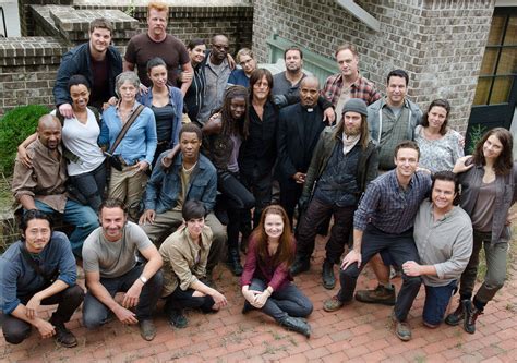 More The Walking Dead Season 6 Behind-The-Scenes Photos Released