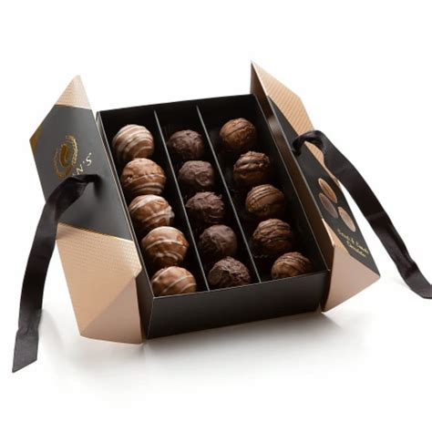 Signature Truffle Chocolate Gift Box, 1 - QFC