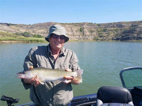 Lake Sakakawea (ND) Fishing Report - Matt Liebel