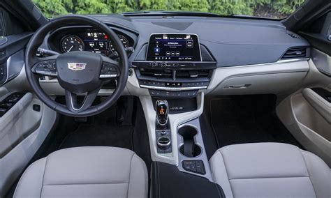 2020 Cadillac CT4: Review - autoNXT.net