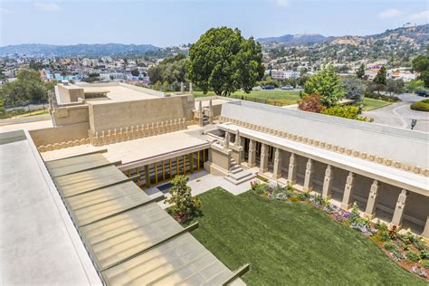 Frank Lloyd Wright's Hollyhock House: The Story of an LA Icon ...