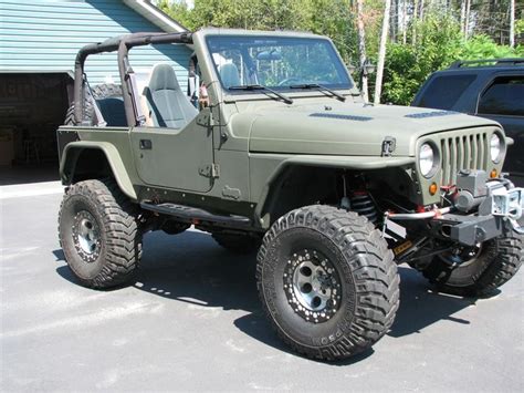 OD Green Jeep Wrangler. Nice set up here too, I like it. | Jeeps ...