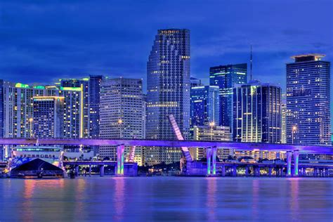 Miami Skyline Wallpapers - Wallpaper Cave