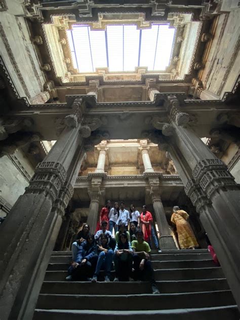 Adalaj stepwell | Apoorva b