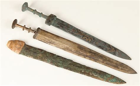 HISTORY AND ORIGINS OF THE BRONZE SWORD