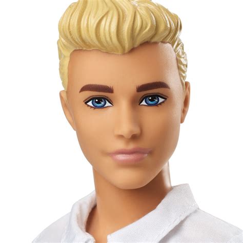 Casually Style Ken | Mattel GDV12 | Original Fashionistas 129 | Doll ...