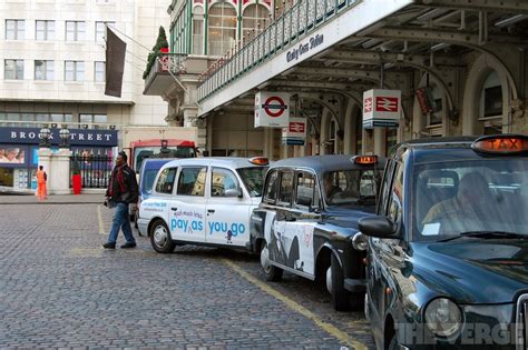 London's black cabs to accept contactless payments next year - The Verge