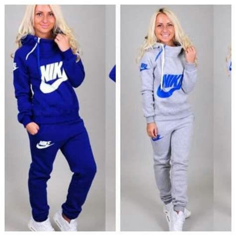 Definitely need this! | Tracksuit women, Nike jogging suits, Sweat ...