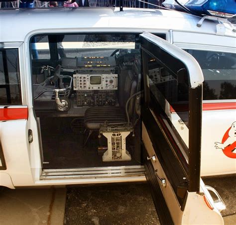 Ghostbusters ECTO-1 Photo Gallery - Code 3 Garage