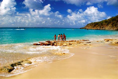 Wanderlust Traveler: St. Maarten/St. Martin (Beaches)