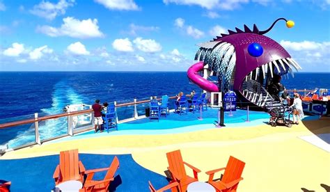 Best things to do on Wonder of the Seas feature - EatSleepCruise.com