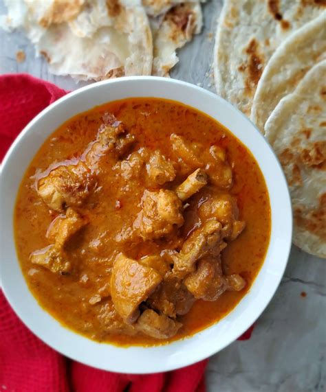 Chicken Korma Recipe - Hungry Lankan