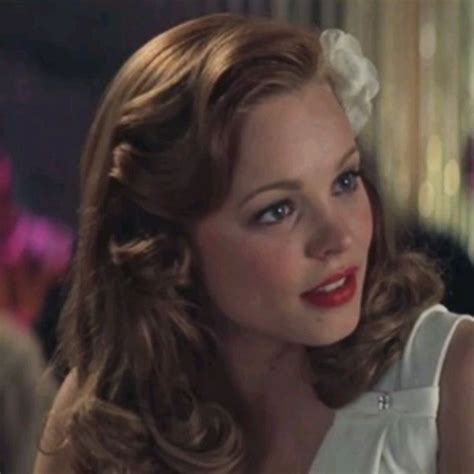 allie hamilton | Rachel mcadams hair, Rachel mcadams, Rachel mcadams ...