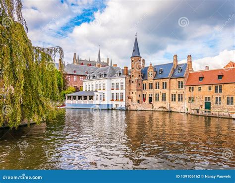 Canal in Bruges, Belgium stock photo. Image of flanders - 139106162