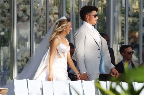 IN PHOTOS: Patrick Mahomes and Brittany Matthews' wedding pictures go viral