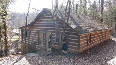 The Gatlinburg Cabin - Travel - Gatlinburg - Gatlinburg