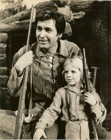 Fess Parker (Daniel Boone) and Darby Hinton (Israel Boone) | Daniel ...