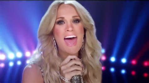 How Much Does Carrie Underwood Make From Sunday Night Football? Update ...