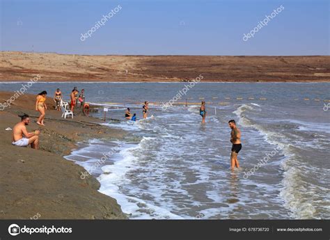 Dead Sea Israel October 2022 Tourists Visit Dead Sea Beach – Stock ...