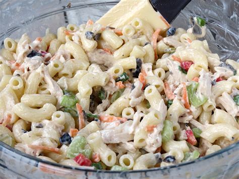 Chicken Macaroni Salad - Yummy Addiction