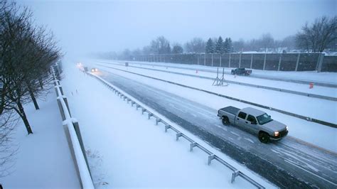 Wisconsin weather: Winter storm hits state; deep freeze is on its way