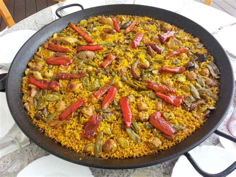 authentic paella valenciana