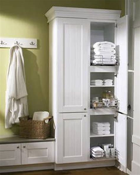 Built In Bathroom Linen Cabinet Ideas | www.resnooze.com