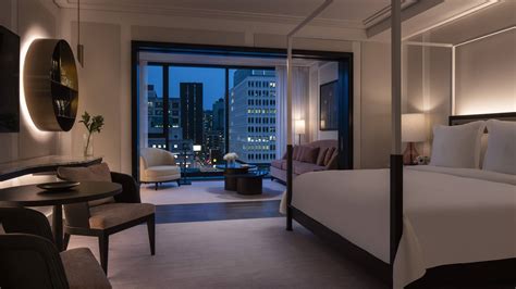 Downtown Montreal Luxury Hotel Rooms & Suites | Four Seasons