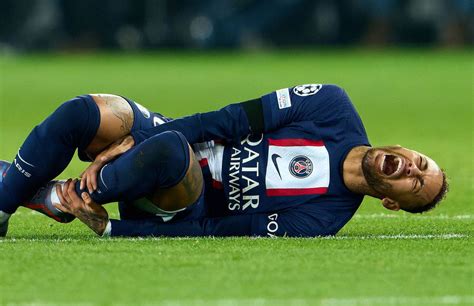 Forced Into 9-Month Exile, Injured Neymar Waits For Al Hilal’s Approval ...