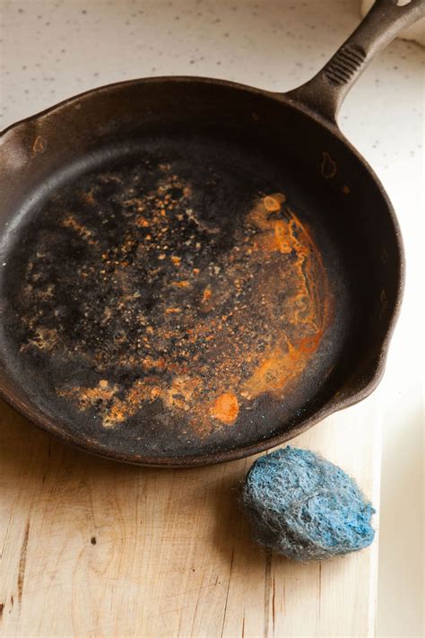 How To Restore a Rusty Cast Iron Skillet | Kitchn