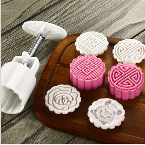 Chinese Traditional Festival Moon Cake Mold Plastic Baking Pastry Tools ...