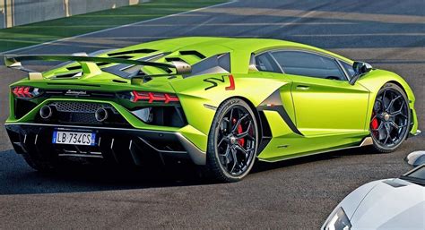 Green Lamborghini Aventador SVJ #lamborghiniaventadorsvj | Lamborghini ...