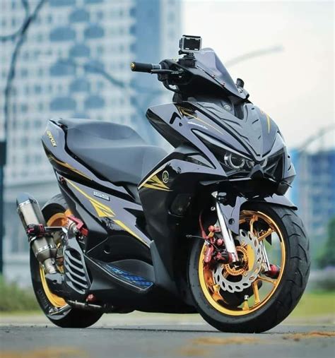 Get Low! Yamaha Aerox 155... - Philippine Motorcycle Portal