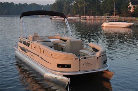 Bentley Boat Covers - Custom & Semi-Custom Boat Covers | Boat, New ...