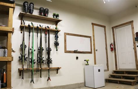 DIY Ski Rack Project with Free Plans