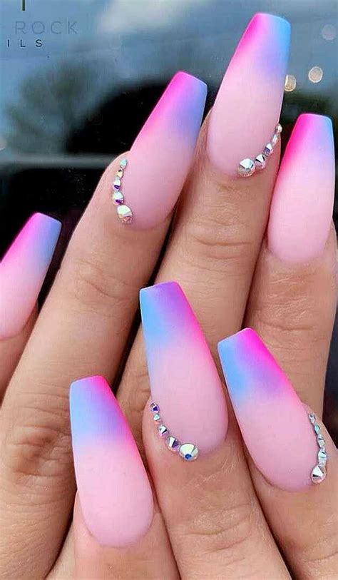 42 Acrylic Nail Designs Of Glamorous Ladies Of The Summer Season | Lady ...