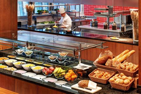 "Breakfast Buffet" Hilton Garden Inn Frankfurt Airport (Frankfurt am ...