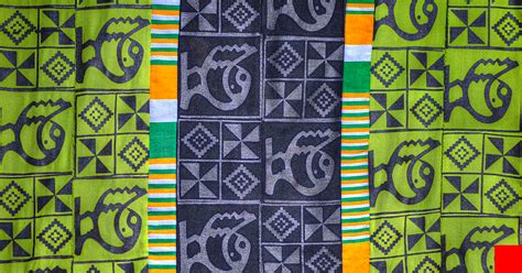 Adinkra Symbols, Handmade Cloth & Visiting The Source - Traveling Black