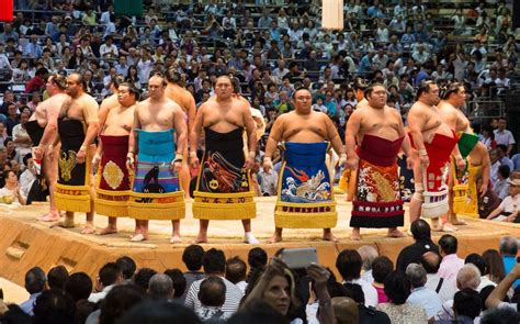 How To Watch Sumo Wrestling in Japan – Earth Trekkers