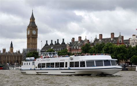 Westminister to Greenwich Thames River Sightseeing Cruise | Headout